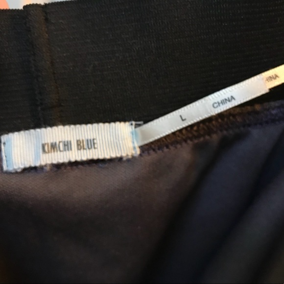 Short Ruffle Skirt - Picture 2 of 2